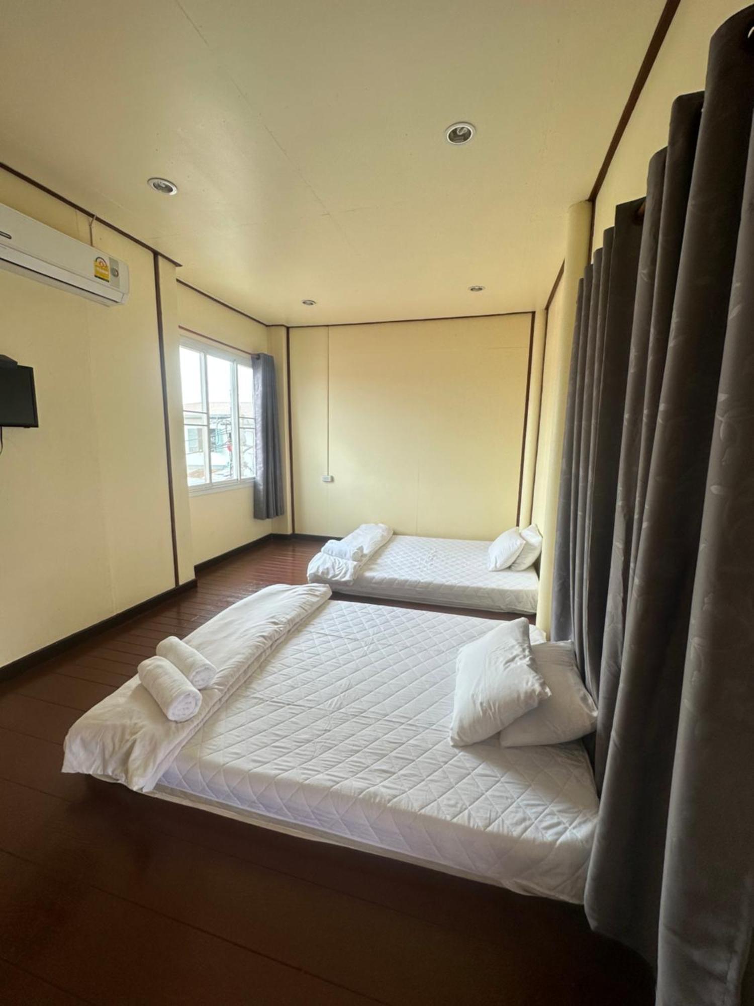 โฮมสเตย์ภูมิใจ เชียงคาน ซอย 17 Loei Exterior photo